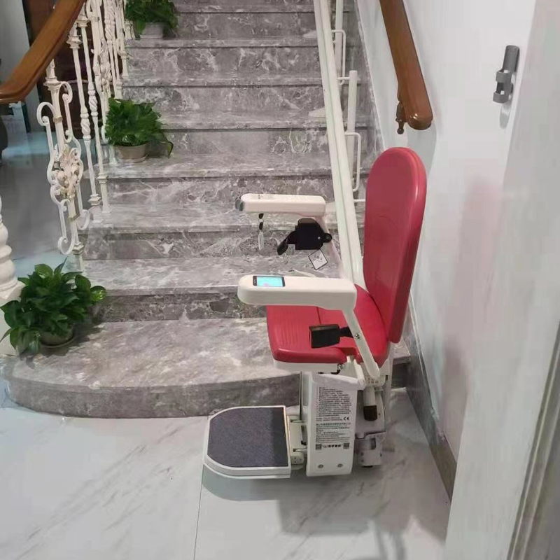 <b>直軌斜掛式座椅升降機(jī)</b>