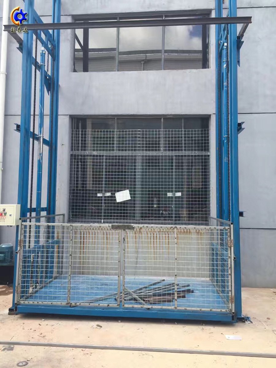 導(dǎo)軌鏈條式升降平臺 導(dǎo)軌鏈條式升降平臺